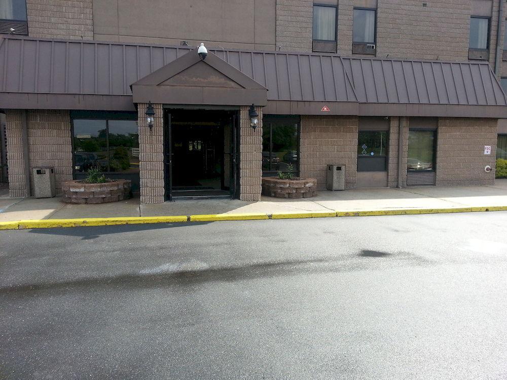 Town Inn & Suites South Plainfield-Piscataway Exterior foto